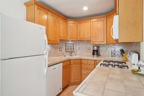 Indoors, Kitchen, Floor, Appliance, Refrigerator