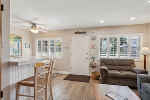 Indoors, Furniture, Living Room, Room, Home Decor