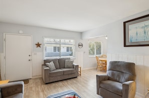 Architecture, Building, Furniture, Indoors, Living Room