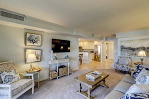 938 Cutter Ct_LuxImg_0017