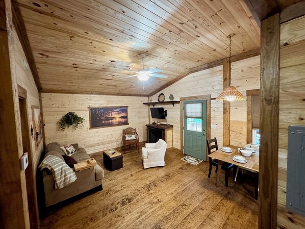 Wood from floor to ceiling throughout this cabin. 