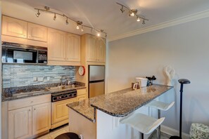 847 Ketch Court_LuxImg_0022