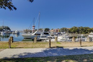939 Cutter Court-LuxImCo-0004