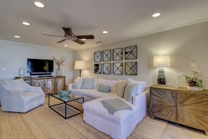 939 Cutter Court-LuxImCo-0022