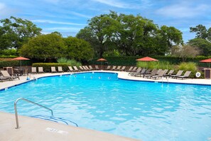 Harbour Town Pool