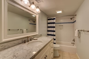 2250 Heritage_LuxImg_0011