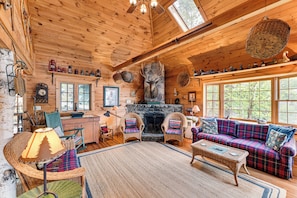 Living Room | 2-Story Home | Central Heating | Fireplace | Smart TV