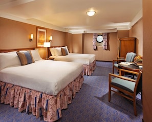 Unit with 2 Queen beds