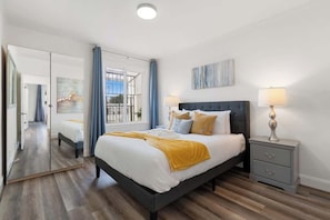 Bedroom 1 - Queen size