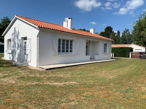 Exterior