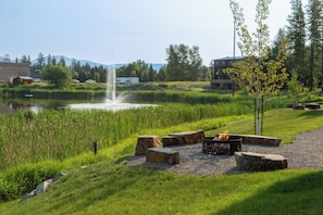 The Eagle Lake community offers fires pits next to the lake for your use | Exterior