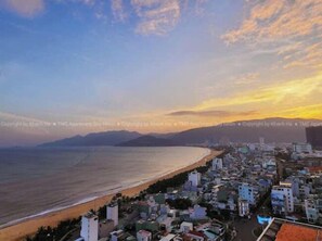 Beach/ocean view