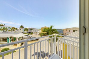 Private Balcony | Water Views | Ocean Access