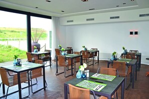 Onsite dining