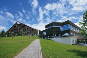 Außenseite Ferienhaus [Sommer]