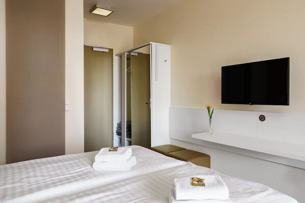 DOPPELZIMMER MIT BALKON