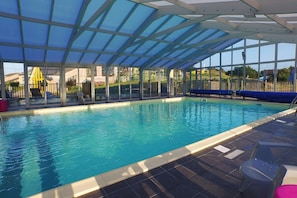 Holiday Home Swimming Pool