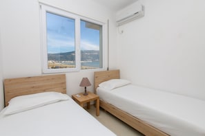 Child's bedroom