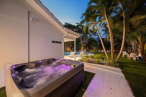 Hot tub