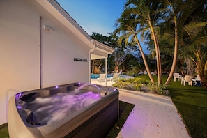 Hot tub