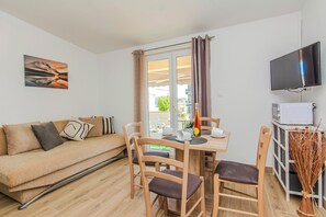 In-room dining