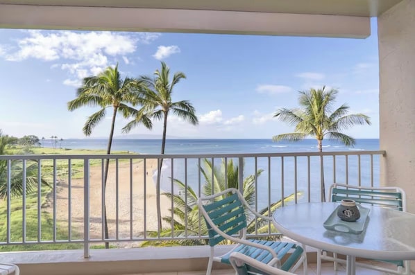 Lanai & Ocean View