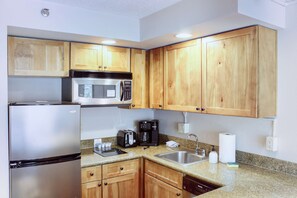 Spacious Kitchen | Listed with @BookTraverse