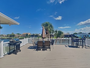 Waterfront Deck - Firepit, Dining Area + Grill