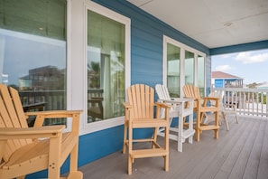 3rd floor deck off of living room - gulf water views