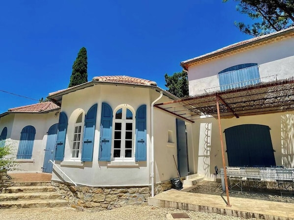 Extérieur