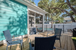 Outdoor Living Area / Fenced Backyard