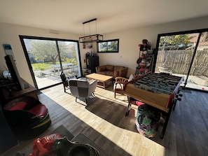 Spielezimmer
