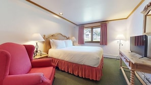 Room with Queen