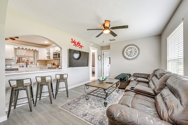 Punta Gorda Vacation Rental | 3BR | 2BA | 1 Step Required | 2,200 Sq Ft