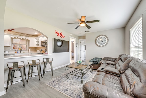 Punta Gorda Vacation Rental | 3BR | 2BA | 1 Step Required | 2,200 Sq Ft