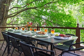 You won't be able to get enough of this deck—so every meal becomes an excuse to stay outside just a little longer.