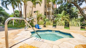 Wyndham Sea Gardens_4.jpg