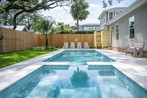 Enjoy the spa and spacious pool with the option to heat for swimming year-round
