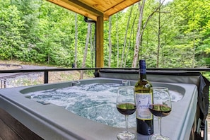Bain à remous extérieur