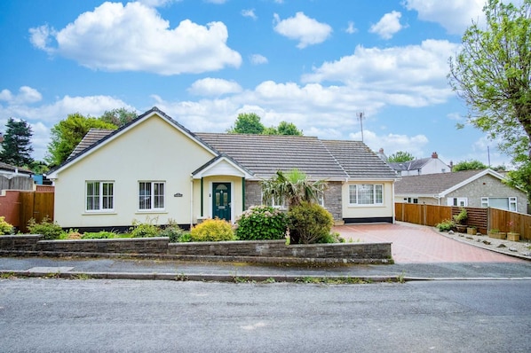 Audreys - 3 Bed Holiday Home - Manorbier (25549)