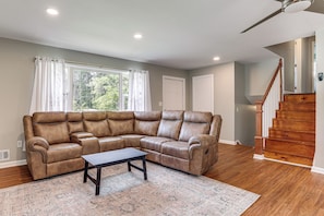 Living Room | Main Level