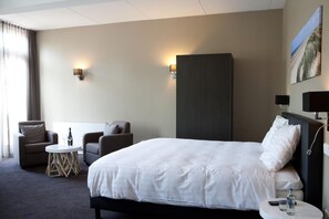 Unit with Two Twin size beds