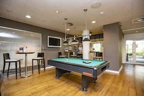 Spielezimmer