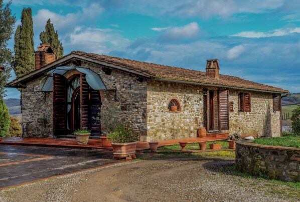 Exterior