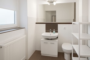 Badezimmer (2)