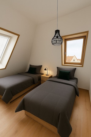 Schlafzimmer (2)
