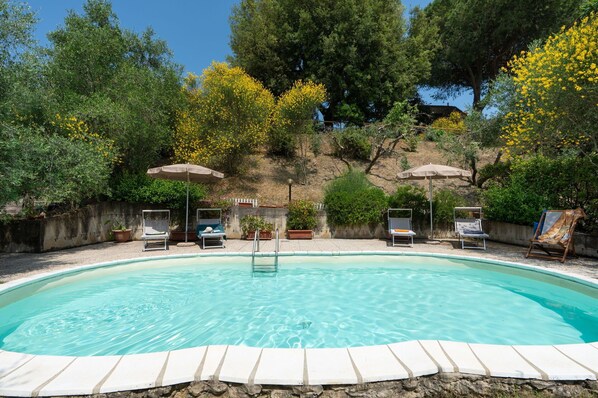 Swimming Pool, Furniture, Outdoor Furniture, Chair, Resort, Umbrella, Shade, Outdoor Table, Garden, Backyard