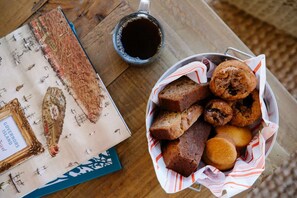 Fresh baked treats and coffee with a Governors Island guide
