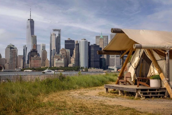 Rustic comfort meets urban wonder