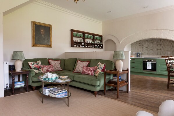 Hall Cottage - the open-plan living space